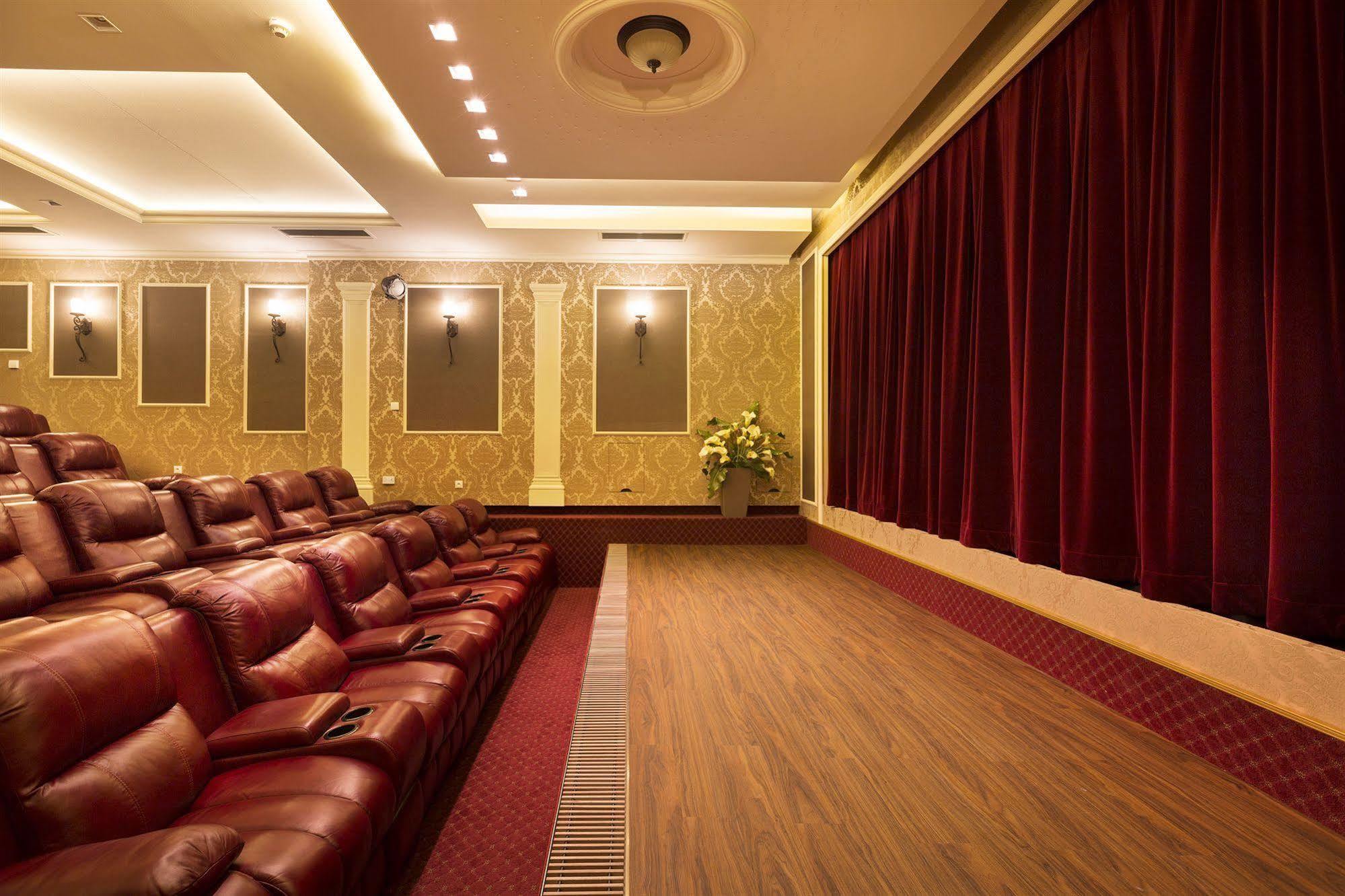 Hotel Dvorana Карловы Вары Экстерьер фото