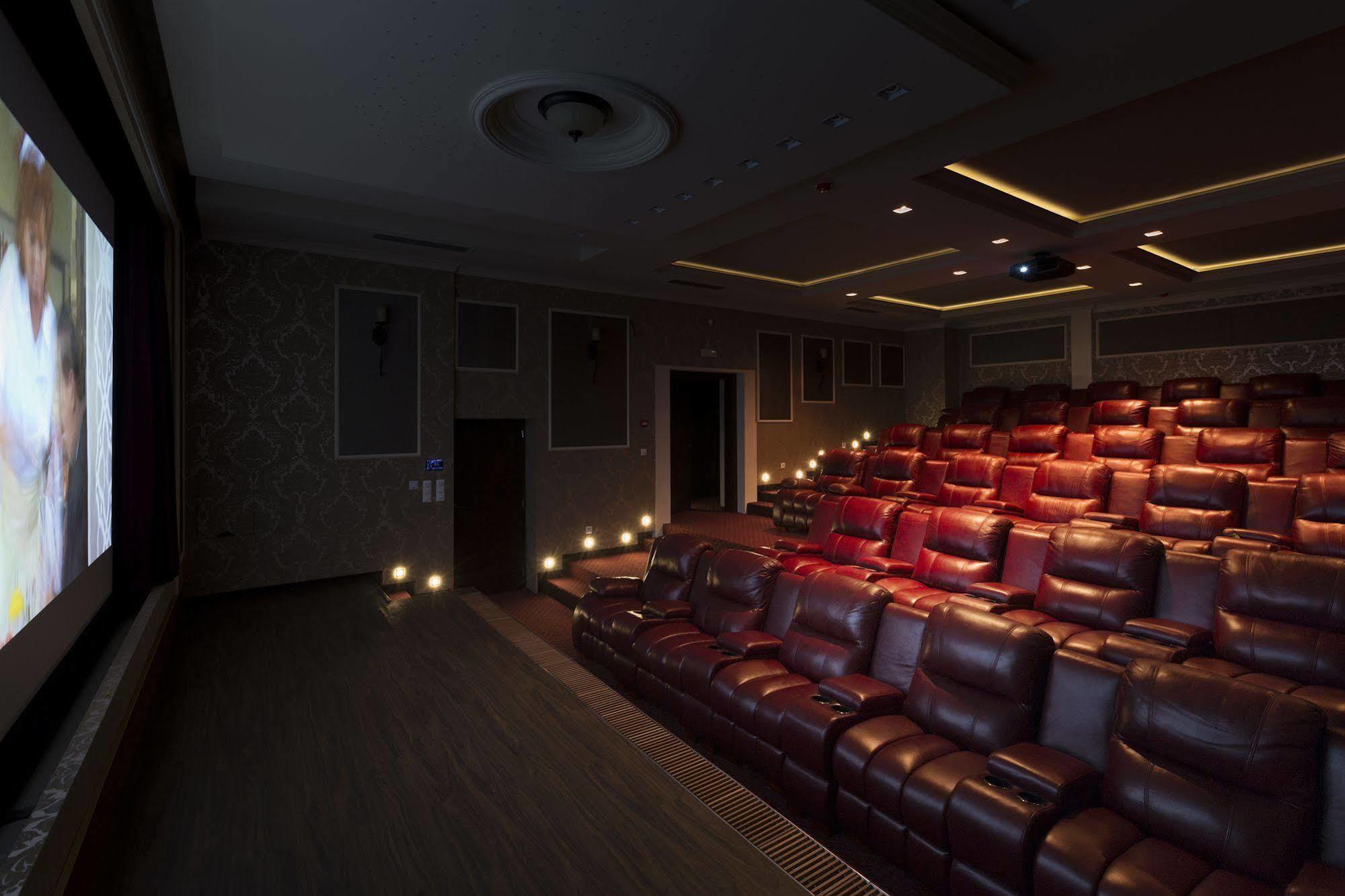 Hotel Dvorana Карловы Вары Экстерьер фото
