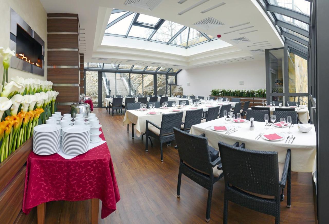 Hotel Dvorana Карловы Вары Экстерьер фото